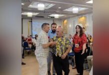 Përplasjet në Kuvendin Kombëtar të protestës, ironizon Erion Braçe: Aman mos u rrihni, jeni shpresa e vetme