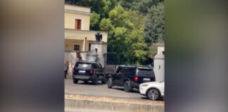 Mbledhja e grupit të PS dhe qeverisë, Rama mbërrin te Pallati i Brigadave