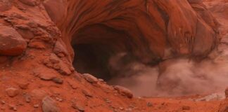 Shkencëtarët zbulojnë tetë shpella në Mars, të përshtatshme për jetesë