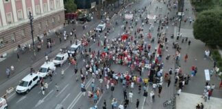 ‘Pasdaranët’ e Berisha-Kurtit, marksistët dhe Gonja e ‘fikën’ revolucionin