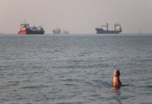 Jo vetëm Hormuzin: Irani kërcënon të bllokojë një tjetër ngushticë të rëndësishme
