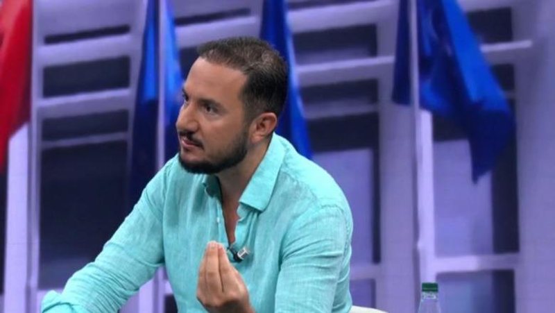 Salianji  Deputetët e PD që dalin në protestë duan largimin e Berishës  Gara për Kryesinë ishte e paracaktuar  fituan ata që i bëjnë like Saliut