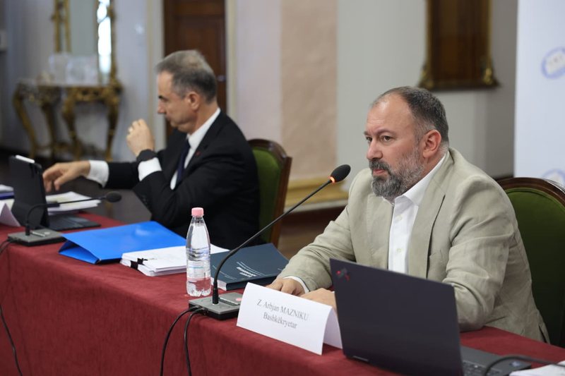 Drejt një modeli të ri vendor europian  Gati raporti për hartën e Bashkive