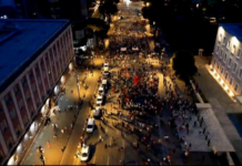 Protesta në ditën e 49-të dhe integrimi me tre kapituj të mbyllur
