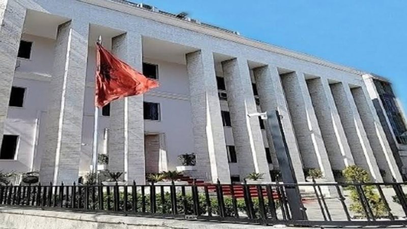 Gjykata e Lartë shpall kandidatët zyrtarë për KLGJ  përcaktohet edhe data e zhvillimit të zgjedhjeve