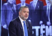 Blendi Klosi: Nuk ka asnjë shans të japë dorëheqjen qeveria!