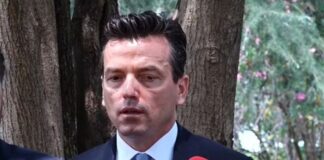 Vodhi kopjen e marrëveshjes me SHBA-në dhe u largua me vrap, reagon Agron Shehaj