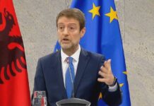 Hoxha reagon ndaj Vuçiç: Marrëveshja trepalëshe, nuk është justifikim për tensione