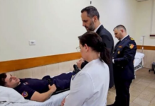 Tensionet para Kuvendit! Lamallari e Hita vizitojnë policët e plagosur: Akt kriminal