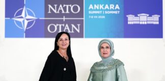 Emine Erdogan në qendër të vëmendjes, momentet që spikatën nga takimi me Zonjat e liderëve të NATO-s, e pranishme edhe Linda Rama, bie në sy afërsia me Brigitte Macron
