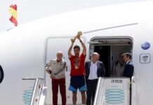 Spanja kthehet në shtëpi si kampione Bote, Mbreti Felipe: Një fitore epike