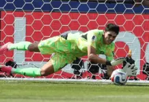 Krah për krah me Casillas, rekordi historik i portierit maroken që tronditi globin!