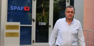 Lirohet nga burgu Ilir Beqaj, ish-ministri i Shëndetësisë ‘kthehet’ në shtëpi, GJKKO i ndryshon masën e arrestit