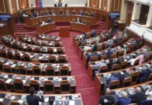 Rrëmbimi i dokumentit konfidencial nga zyra e Kuvendit, pas kërkesës së PS mblidhet nesër Sekretariati i Etikës për masën disiplinore ndaj Agron Shehajt
