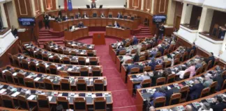 Rrëmbimi i dokumentit konfidencial nga zyra e Kuvendit, pas kërkesës së PS mblidhet nesër Sekretariati i Etikës për masën disiplinore ndaj Agron Shehajt