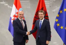 Shqipëria i përgjigjet Vuçiçit, ministri Hoxha takon homologun kroat: Retorika nacionaliste s’mund të tërheqë zvarrë rajonin