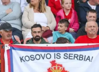 Skandal në Champions League! Tifozët serbë shfaqin sërish banerin “Kosovo is Serbia”