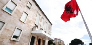 Zbardhen vendimet e Qeverisë/ Lirohet nga detyra zv.ministrja për Europën dhe Punët e Jashtme, miratohet Strategjia Kombëtare për Sigurinë Rrugore