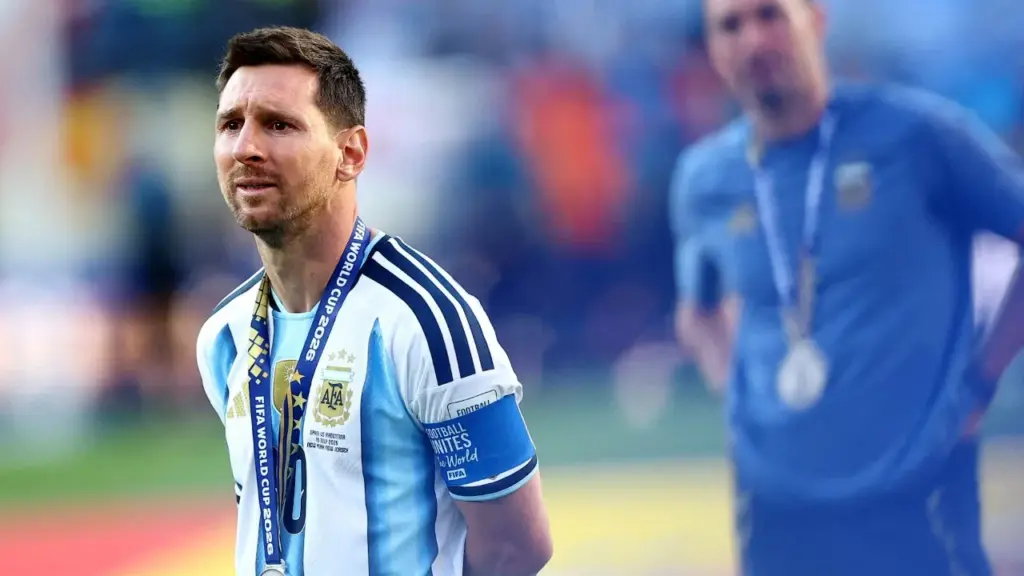  Përgëzime Spanjës   Messi thyen heshtjen pas humbjes në finalen e Botërorit  Dhimbja është shumë e madhe  por jam krenar për këtë grup