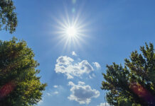 Kushte atmosferike kryesisht të qëndrueshme, moti i kthjellët në pjesën më të madhe të vendit