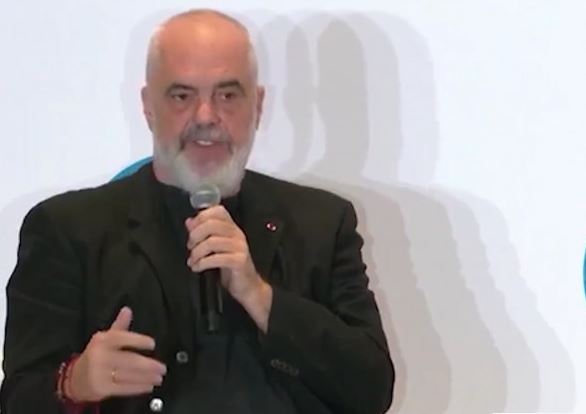 Rama   Ballkani i Hapur  u konsiderua një  ide e tmerrshme  thjesht sepse unë dhe Vuçiç ishim pas saj