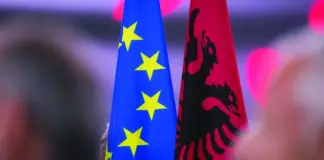 BE i jep dritën jeshile Shqipërisë, ekspertët: Tani nisin kapitujt më të vështirë të anëtarësimit