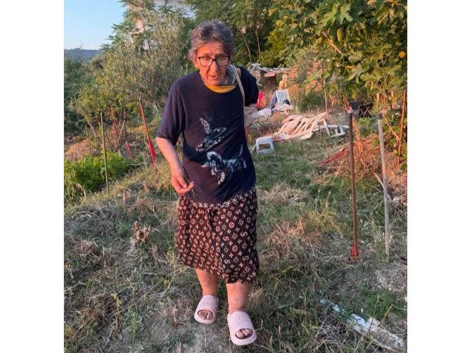 72-vjecarja-me-demence-humb-kontaktet-me-familjen-ne-vlore-apel-per-ta-gjetur