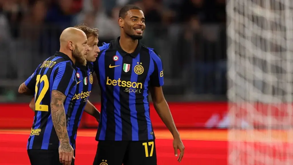 Derbi i parë i sezonit mbyllet pa fitues  Interi dhe Milani ndahen në barazim në miqësoren e zhvilluar në Australi