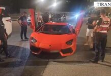 Kontrolle të befasishme në Tiranë, Policia sekuestron armë të ftohta dhe drogë, verifikohen 61 automjete luksoze