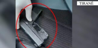 Arrestohet ‘si nëpër filma’, 32-vjeçari rrethohet nga policia në Tiranë dhe nxirret nga makina në 5 sekonda