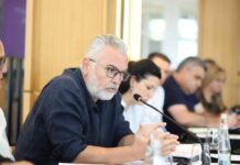 Takimi i Ramës me drejtuesit politikë e deputetët e Tiranës, Gogu: Kryeqyteti do të ketë orën e dëgjesës