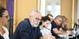 Takimi i Ramës me drejtuesit politikë e deputetët e Tiranës, Gogu: Kryeqyteti do të ketë orën e dëgjesës