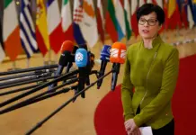 Kos flet për zgjerimin e BE-së, Komisioneria: Mal i Zi favorit, Shqipëria ka përmbushur standardet