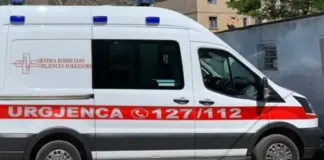 Dyshohet se u mbyt teksa po lahej në det, humb jetën në Shëngjin 19-vjeçari nga Kosova