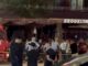 Vlorë/ U shpëtoi flakëve duke u hedhur nga ballkoni i hotelit, 21-vjeçari nga Kosova: Më zgjoi gruaja, pamë veç tym e zjarr