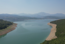 Thatësira e tejzgjatur, bie niveli i ujit në Fierzë në kuotën e 277.47 metrave