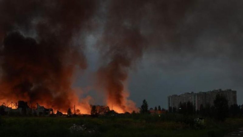Rusia godet Kievin me raketa hipersonike  balistike dhe dronë  Të paktën 15 të vrarë dhe 27 të plagosur
