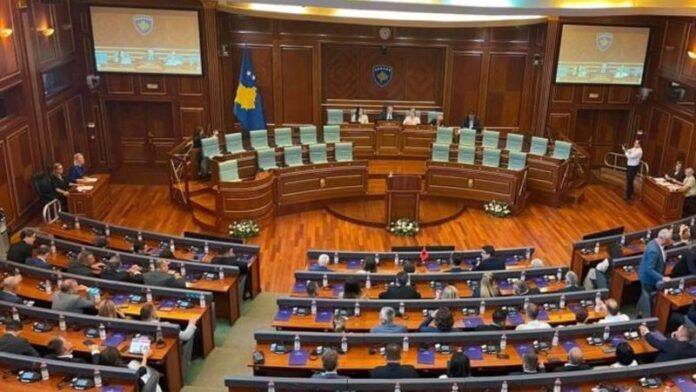-800-0-1786689138x1786184477-kuvendiikosoves-320