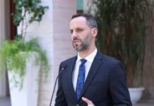 Ministri Lamallari takim me drejtuesit vendorë të Policisë së Shtetit