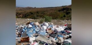 Ankesa nga shqiptari i diasporës, Balla sulmon Bashkinë Kavajë për pastrimin: Nuk merren me hallet e qytetit