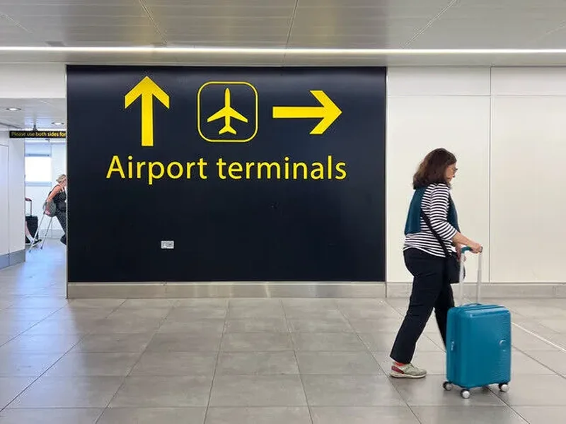 Britani e Madhe  disa aeroporte përballen me sulme kibernetike