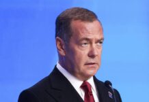 Medvedev: Rusia ka të drejtë të sulmojë çdo anije që transporton mallra për armikun
