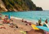 Shtohen plazhet publike në bregdet, Gonxhja nxjerr shifrat: 675 parcela më shumë se vitin e kaluar