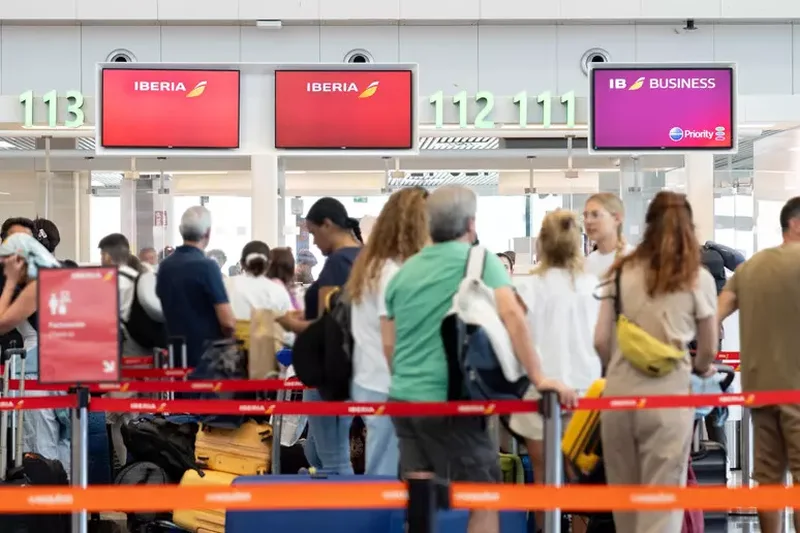 Rriten tensionet kufitare në BE  Spanja nis kontrollet e rastësishme për udhëtarët nga Italia  reagon Brukseli