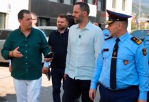 Himarë, ministri Lamallari dhe drejtori Hita inspektojnë masat për sezonin turistik: Rritje cilësisë së shërbimeve dhe garanci për qytetarët
