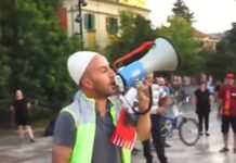 Dita e 64-t e tubimit, qytetarët protestojnë sërish në sheshin “Skënderbej”
