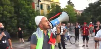 Dita e 64-t e tubimit, qytetarët protestojnë sërish në sheshin “Skënderbej”