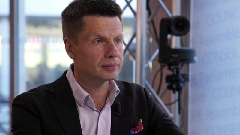 Deputeti ukrainas kundër Zelenskyt për Kosovën  Ishte gabim diplomatik  Ukraina duhet ta njohë
