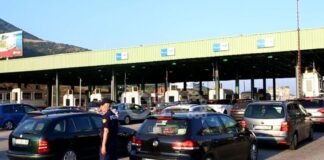 Dyndje në Morinë, mbi 41 mijë kosovarë hyjnë në Shqipëri gjatë fundjavës