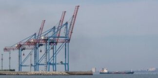 Rusia intensifikon sulmet në Detin e Zi, godet anijen tregtare! Vritet një marinar